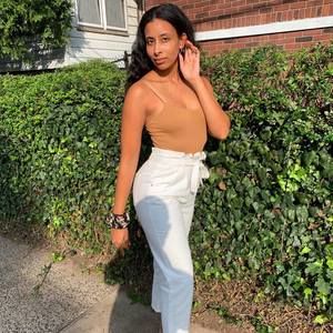 Meet your Posher, Jocelin